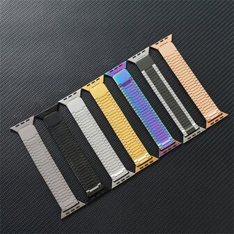 Magnetisches Stahlband - Sehr starker Magnet - Gold - Geeignet f&uuml;r Apple Watch 42mm / 44mm / 45mm / 46mm / 49mm